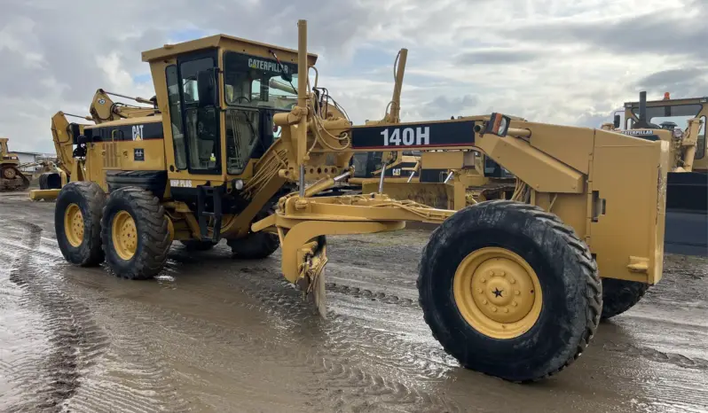 
Used Caterpillar 140H full									