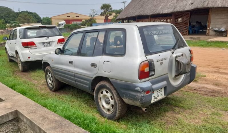 
Toyota Rav4 full									