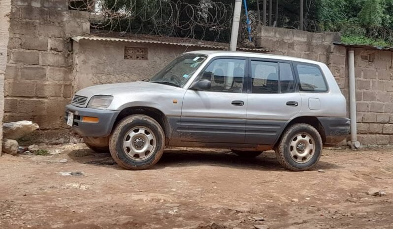 
Toyota Rav4 full									
