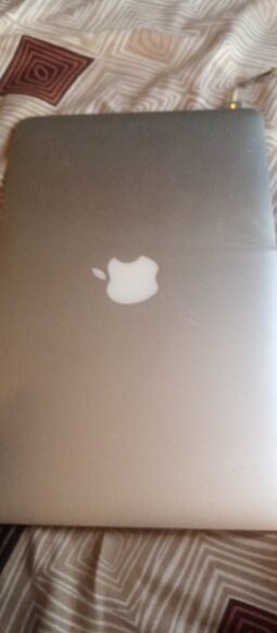 Used Laptop Juba Apple