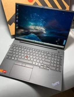 
Used Laptop Juba Lenovo full									